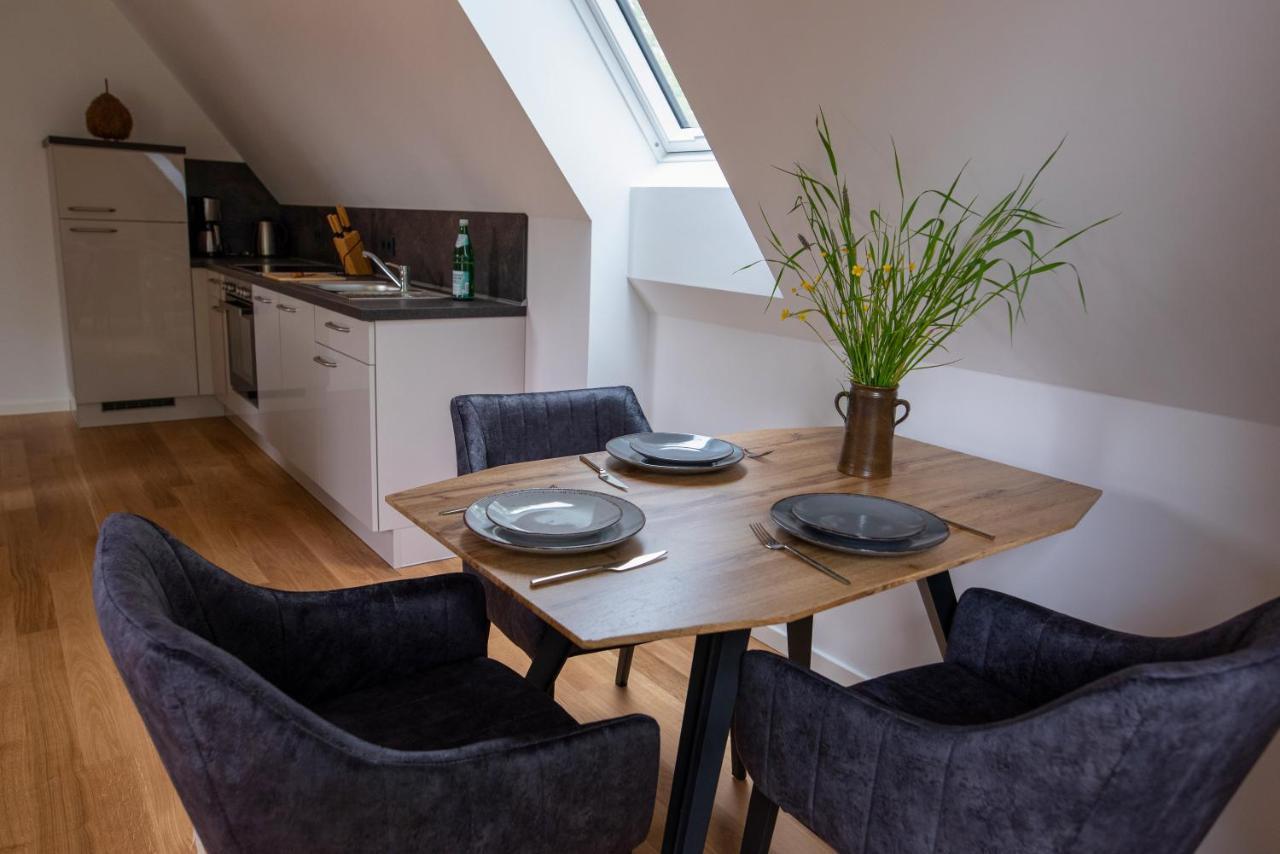 Vierseitenhof Appartements Бург Екстериор снимка