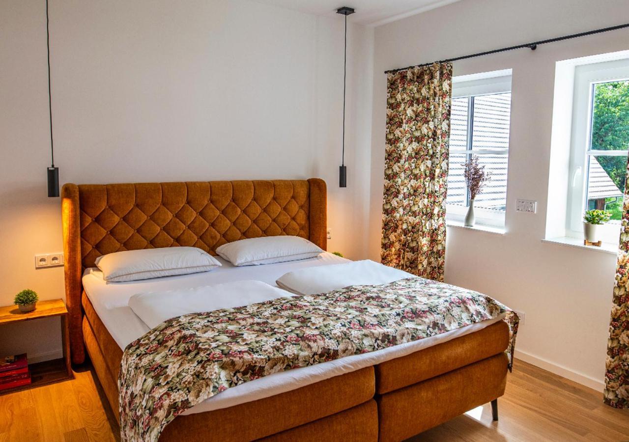 Vierseitenhof Appartements Бург Екстериор снимка