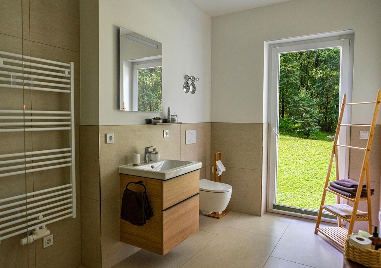 Vierseitenhof Appartements Бург Екстериор снимка
