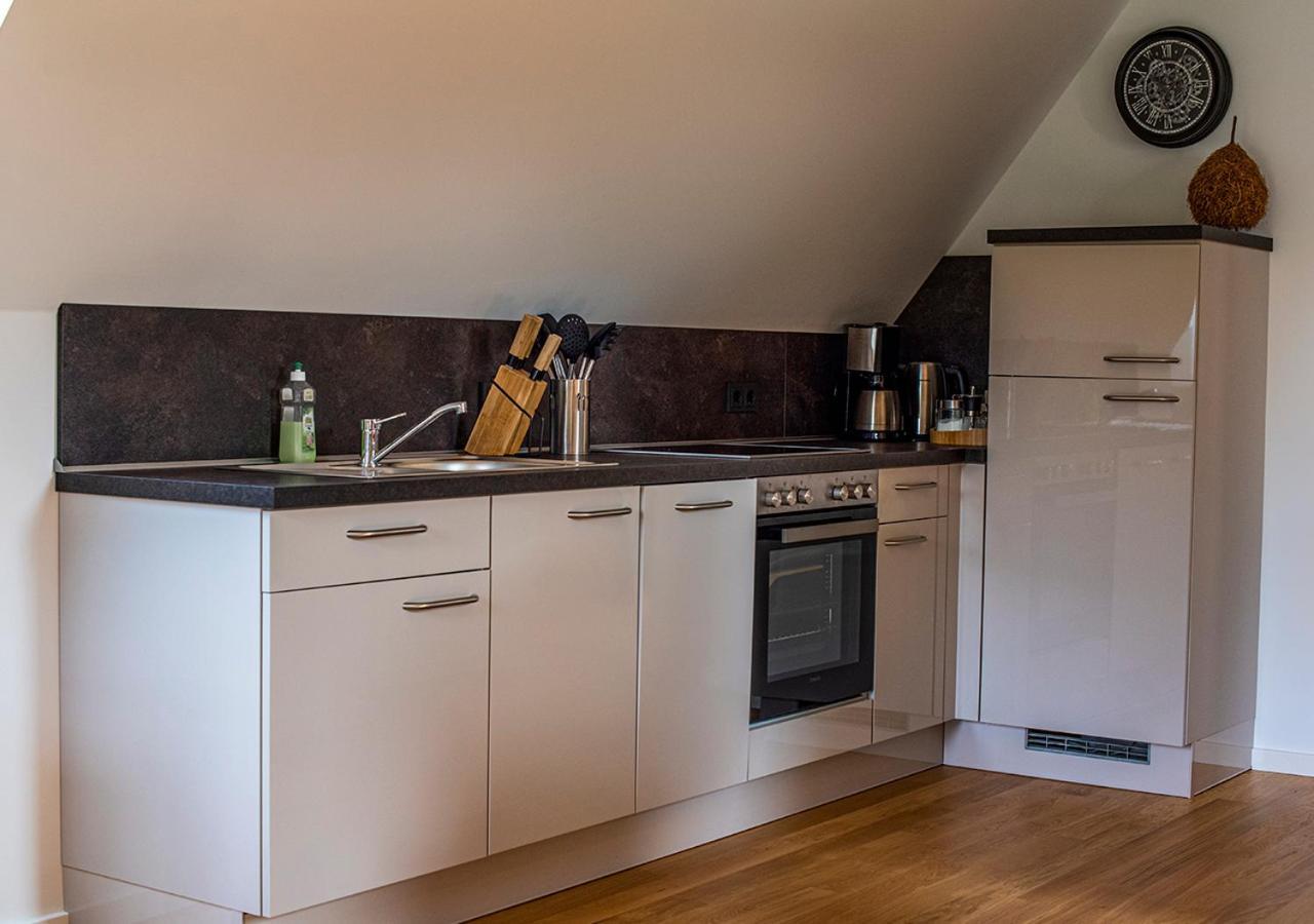 Vierseitenhof Appartements Бург Екстериор снимка