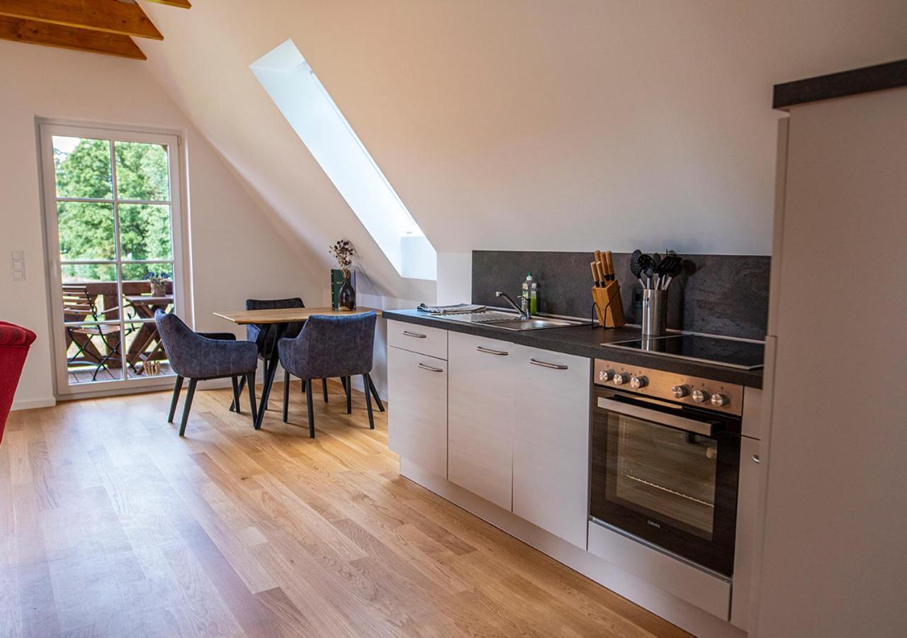 Vierseitenhof Appartements Бург Екстериор снимка